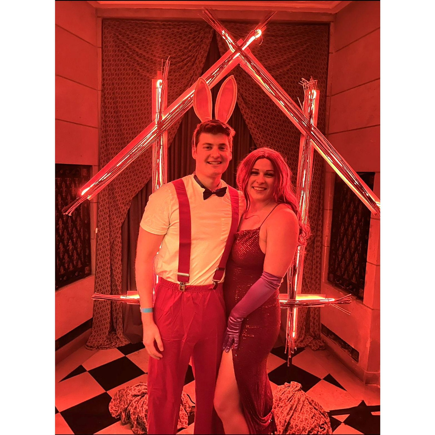 Halloween 2023, part 2: Jessica + Roger Rabbit!