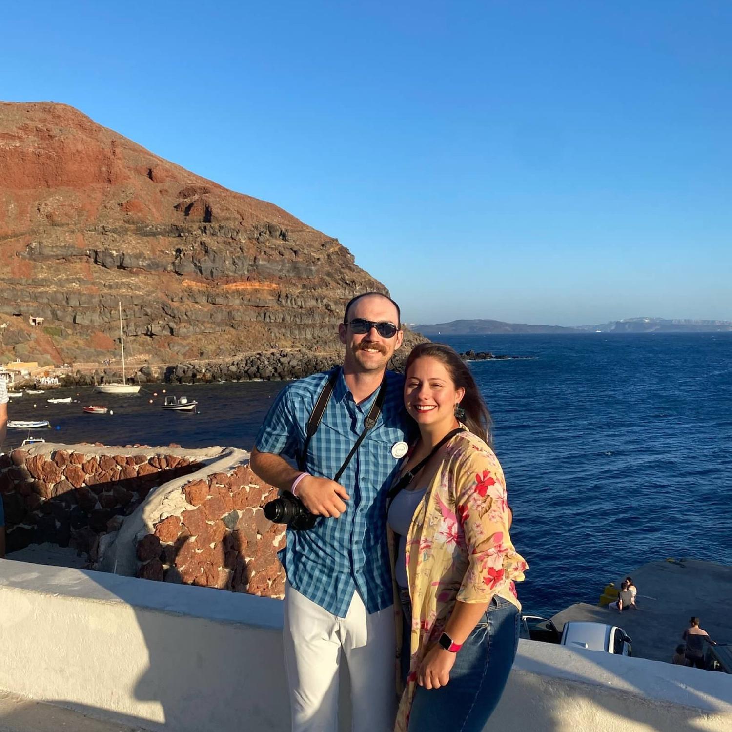 Santorini, Greece 🤍