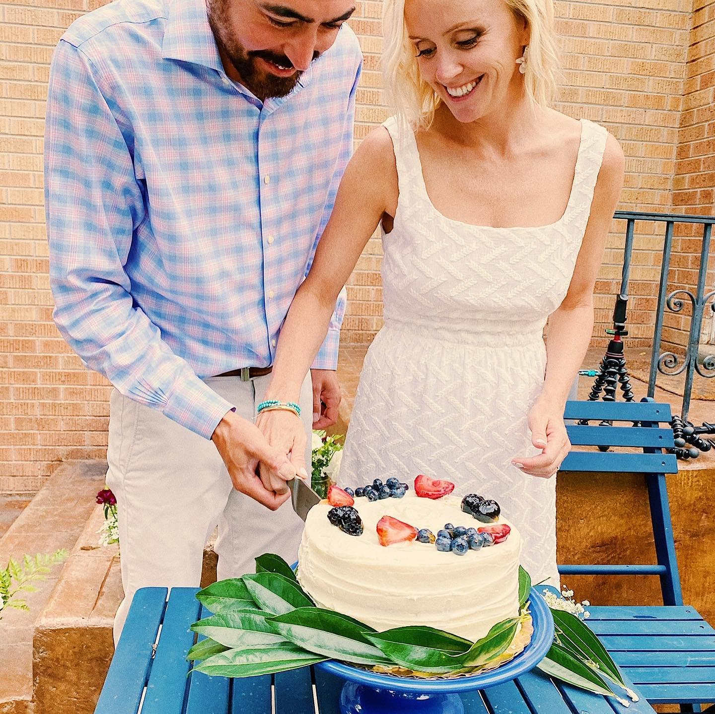 The Wedding Website of Nina Sasaki and Darren Sasaki