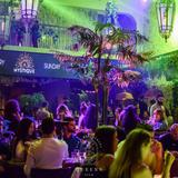 Restaurant, Bar & Club - Queens Room