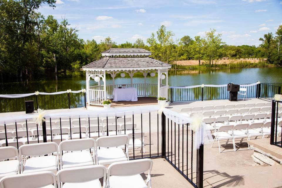The Wedding Website of Brett Storm and Amanda Bowers