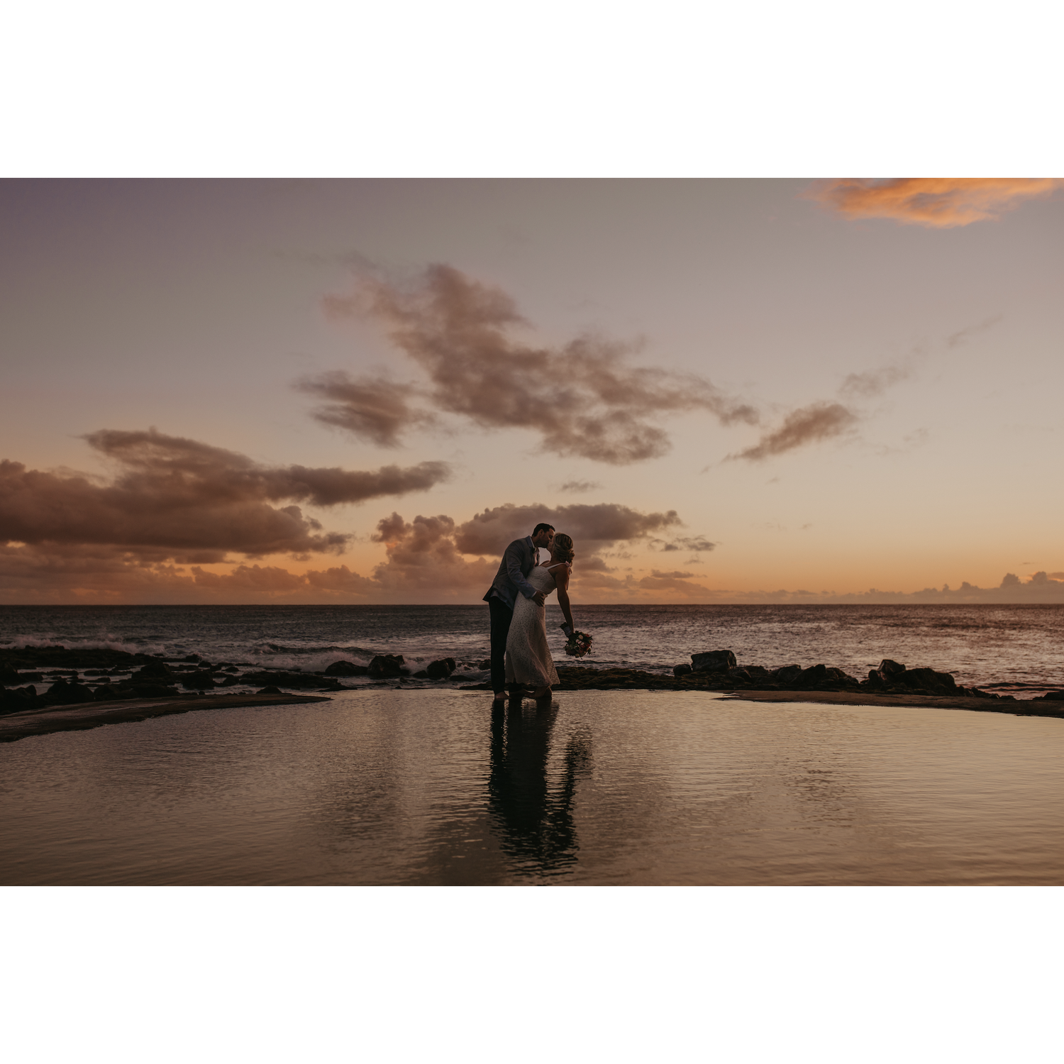 Elopement sunset in Kauai