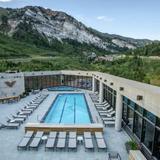 The Cliff Spa