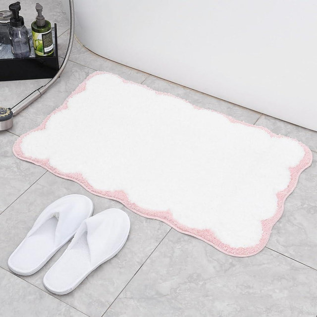 Ohocut Luxury Microfiber Bathroom Rugs, White Bath Rug with Pink Scalloped Piping Cute Aesthetic Bath Mat for Bathroom, Tub, Floor Carpet, Sink, Shower, Anti Slip, Extra Soft, Absorbent, 32x20, Pink