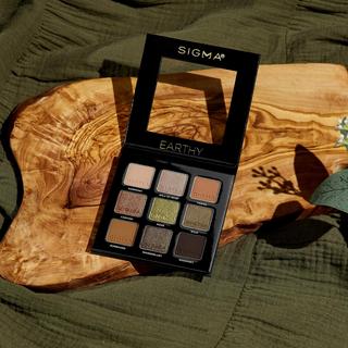 Earthy Eyeshadow Palette