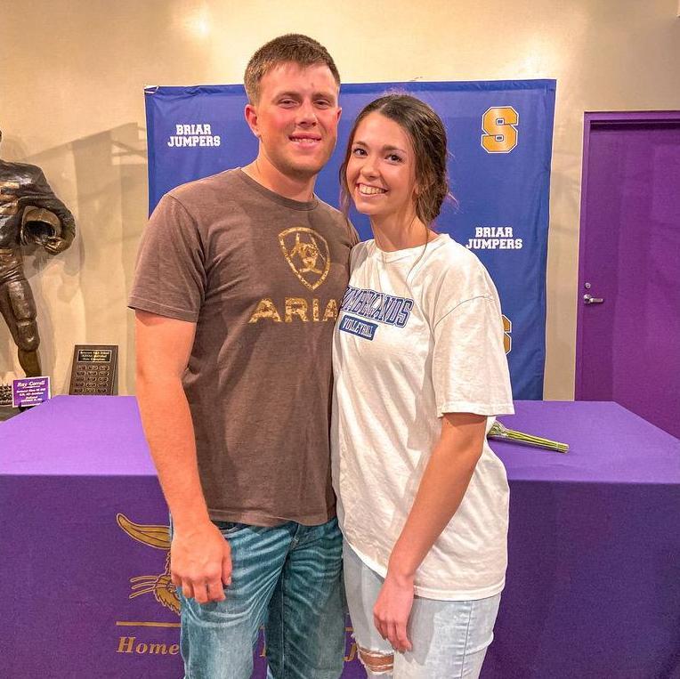 College signing