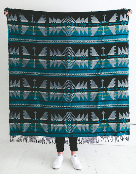 Arrow Blue