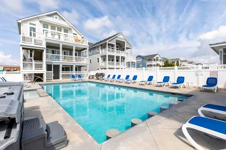 The Wedding Website of Tara Eminson and Jon Plechavy