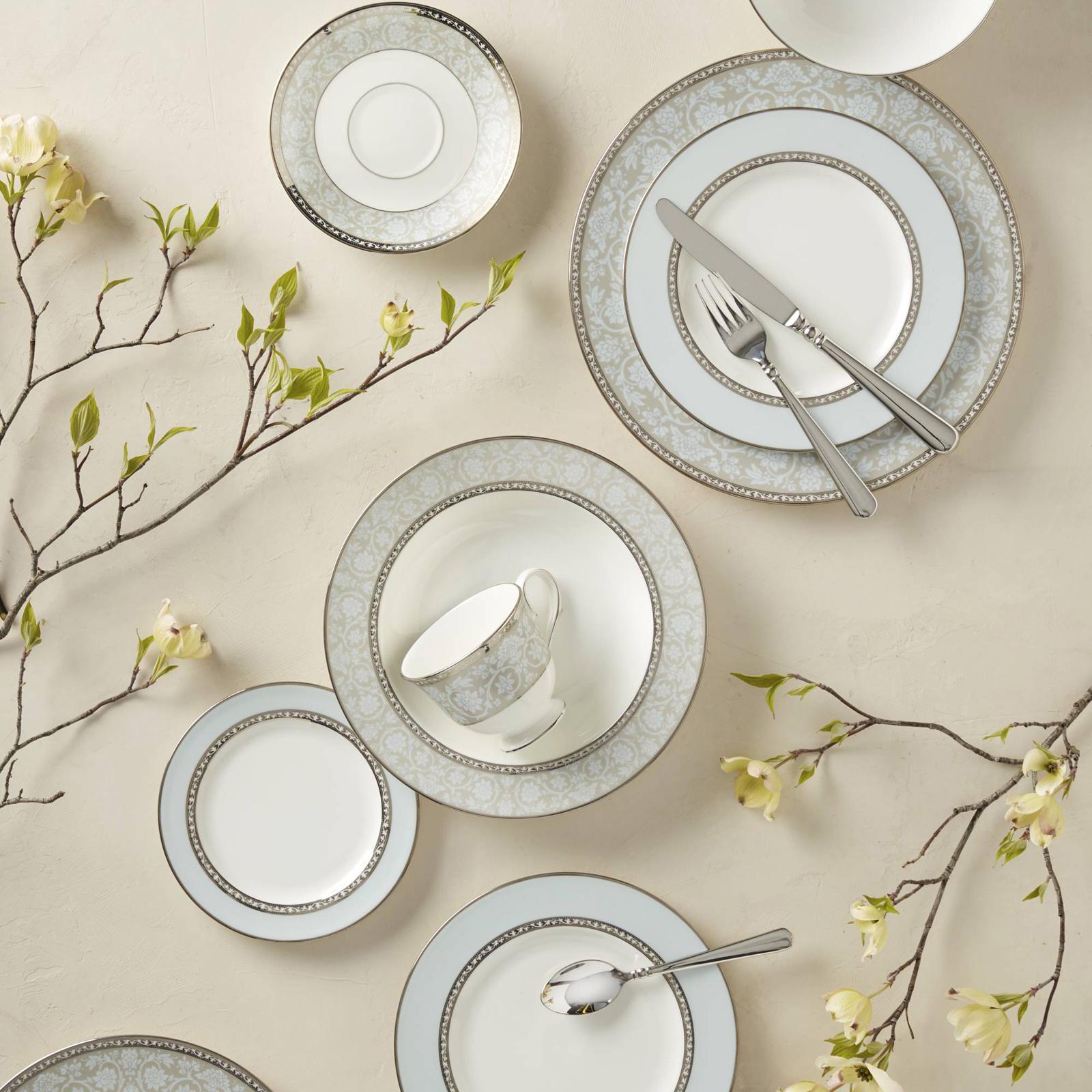 Lenox, Westmore 5-Piece Place Setting, Service for 1 | Zola