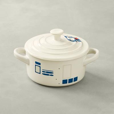 Le Creuset Stoneware Mini Round Cocotte, Star Wars C-3PO™ R2-D2™