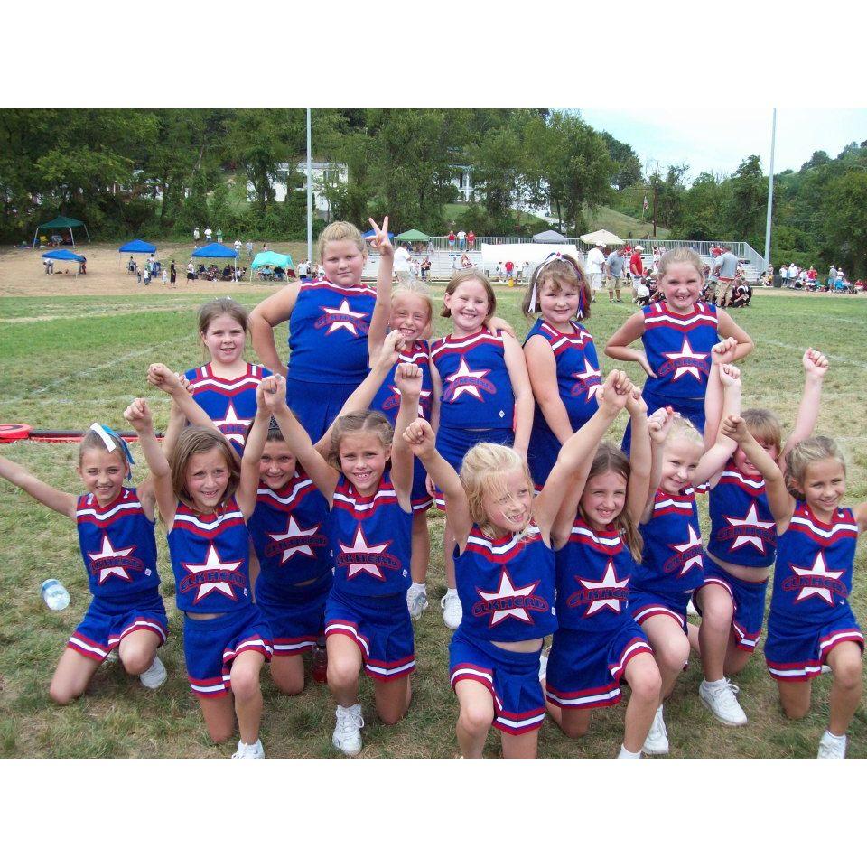 Fun Fact: Zoey was a cheerleader for several years, what even happened??