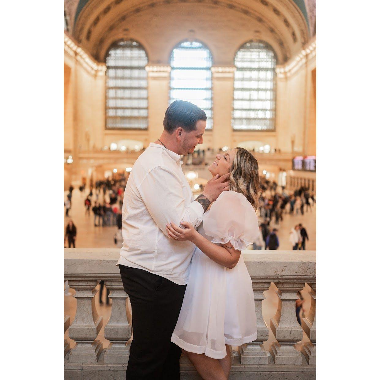 Engagement pictures in Grand Central