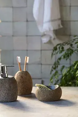 River Stone Toothbrush Holder