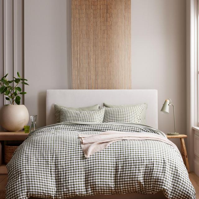 European Linen Deluxe Bedding Bundle in Olive Gingham Queen
