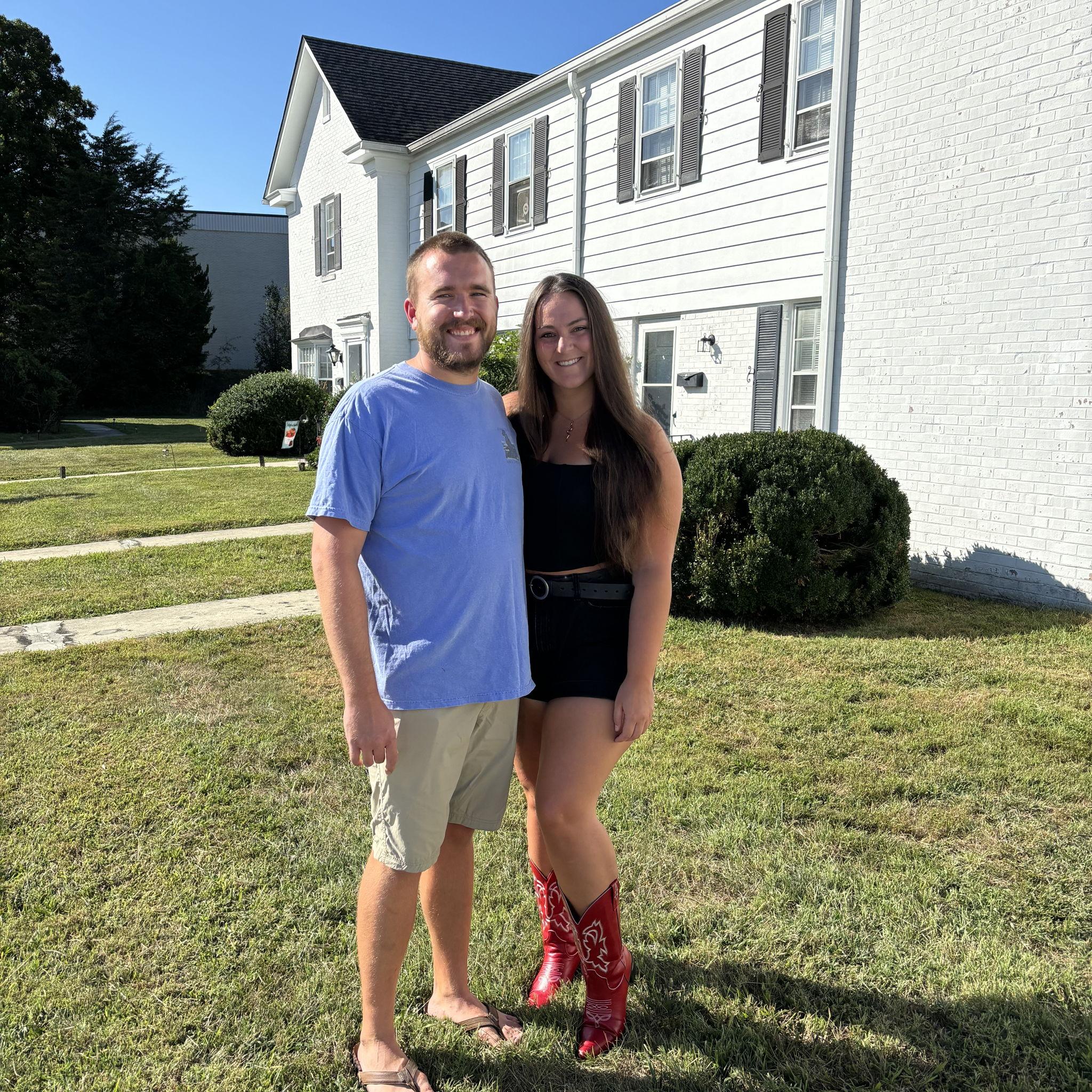We love summer country concerts.