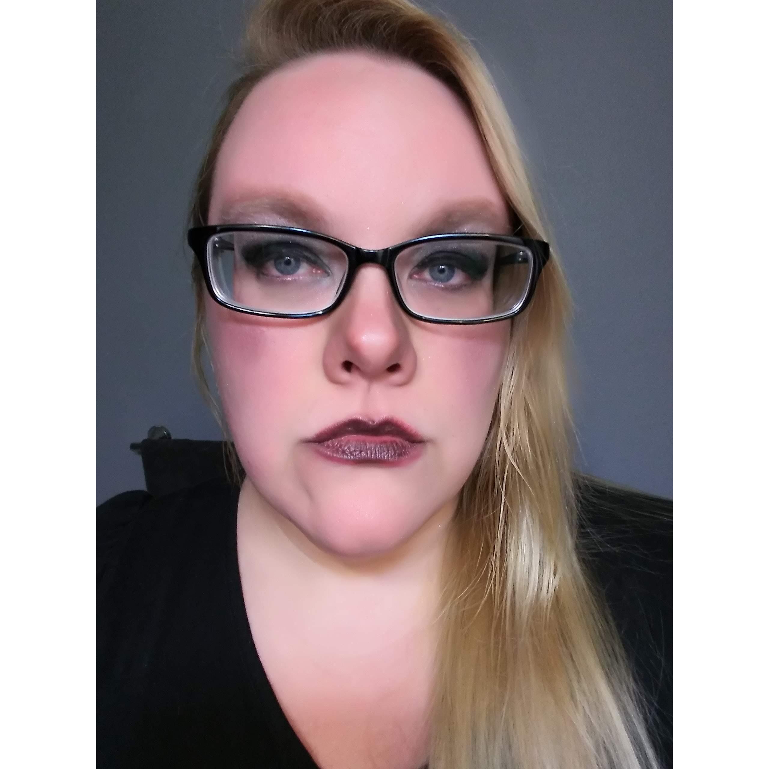 Terri trying a new look, looks weird.