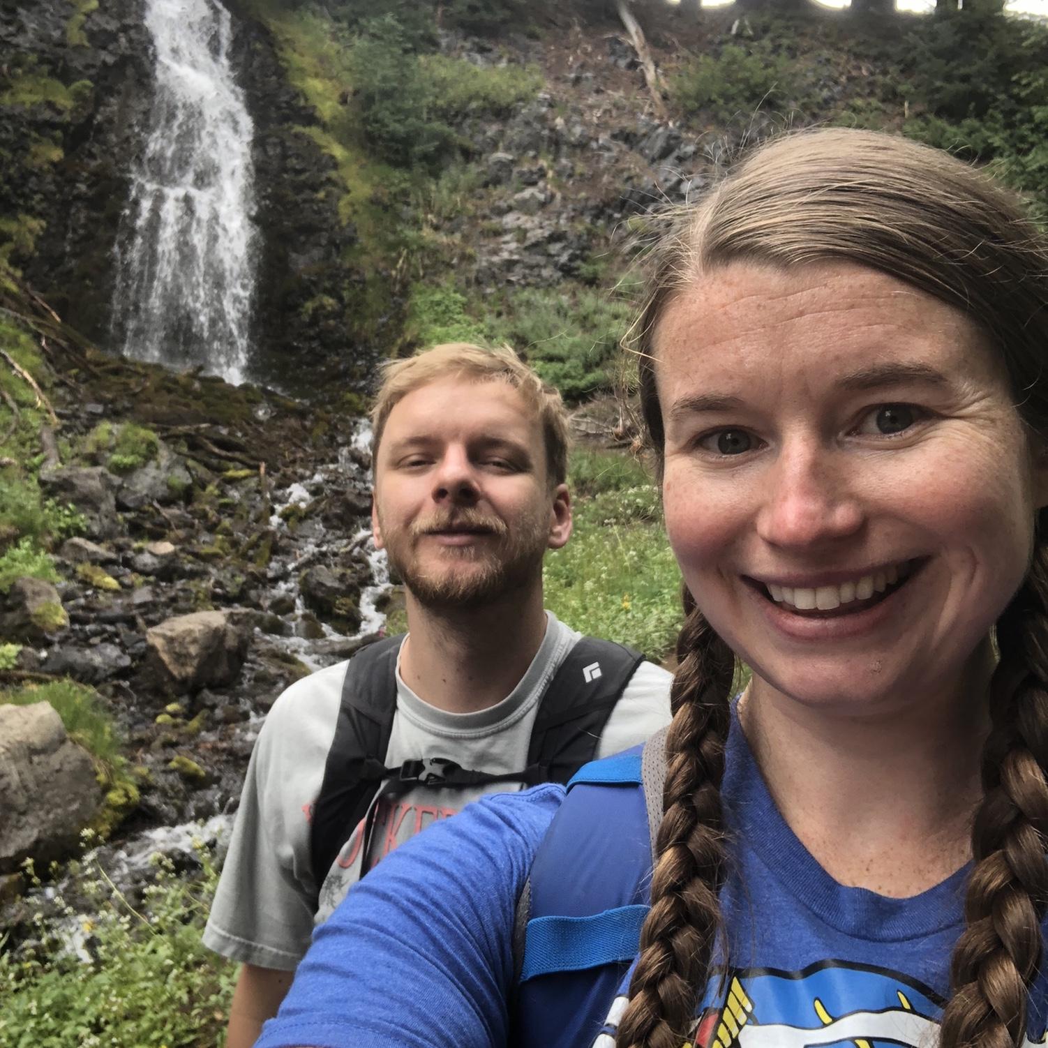 Hiking at Obsidian Falls