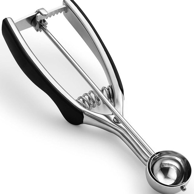 Spring Chef Extra Small Cookie Scoop, 18/8 Stainless Steel Baking Scooper, Spring Loaded Trigger for Cookie Dough, Ice Cream, Melon Baller, Meatball, Cupcake - 0.6 tablespoon (tbsp) portion,#100,Black