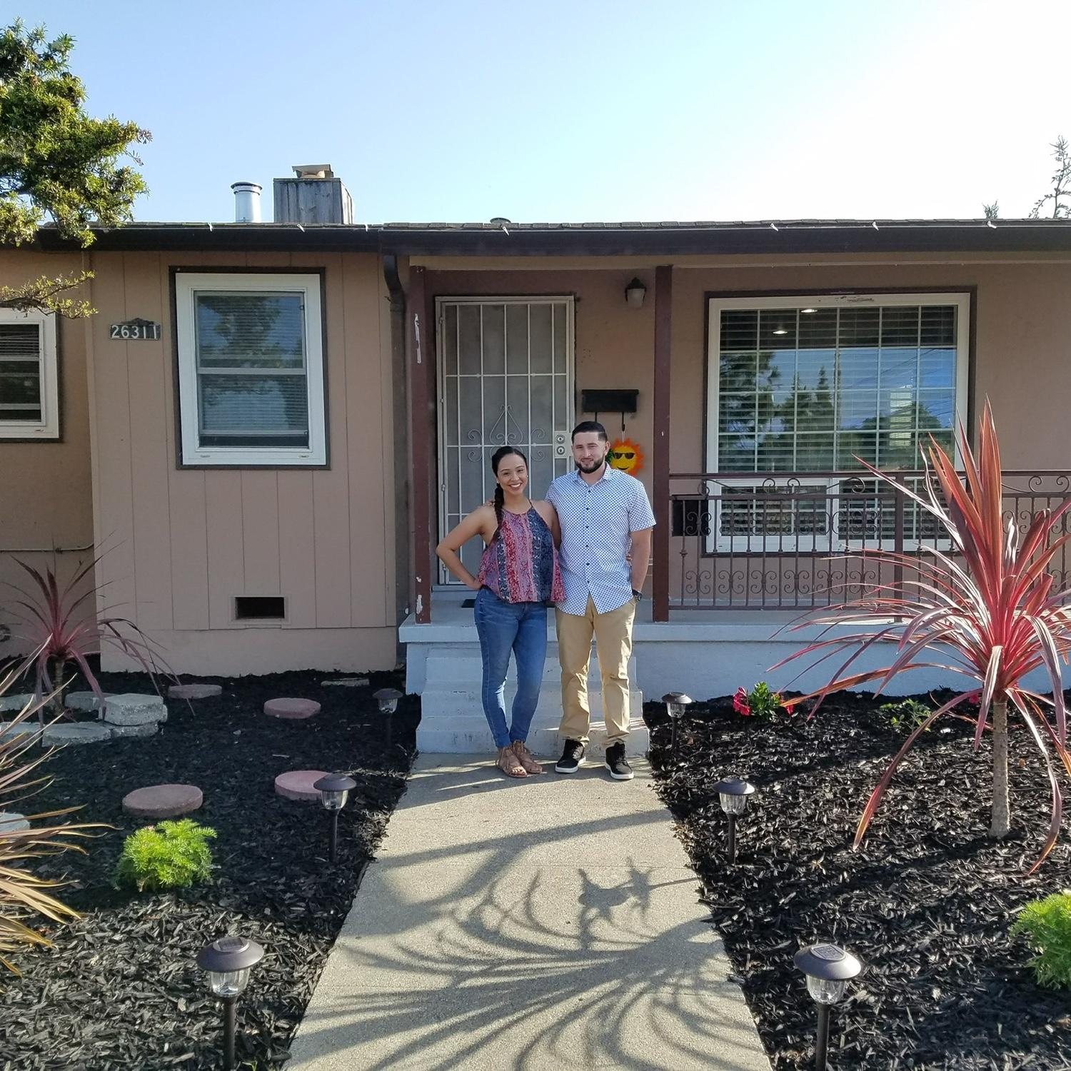 05/2017: We moved in together