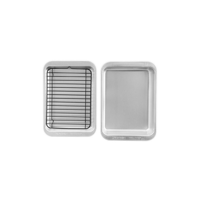 Nordic Ware Naturals® Compact Ovenware 3-Piece Set