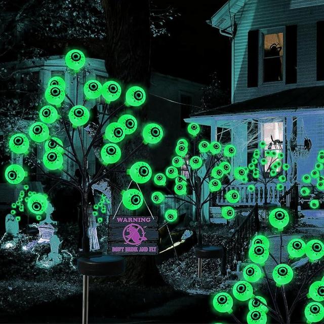 Outdoor Halloween Decorations Solar Halloween Eyeball Lights 2 Pack 40LED Waterproof Stake Lights Halloween Decor Cute Scary Green Lights for House Garden Monument Yard Halloween Party Supplies