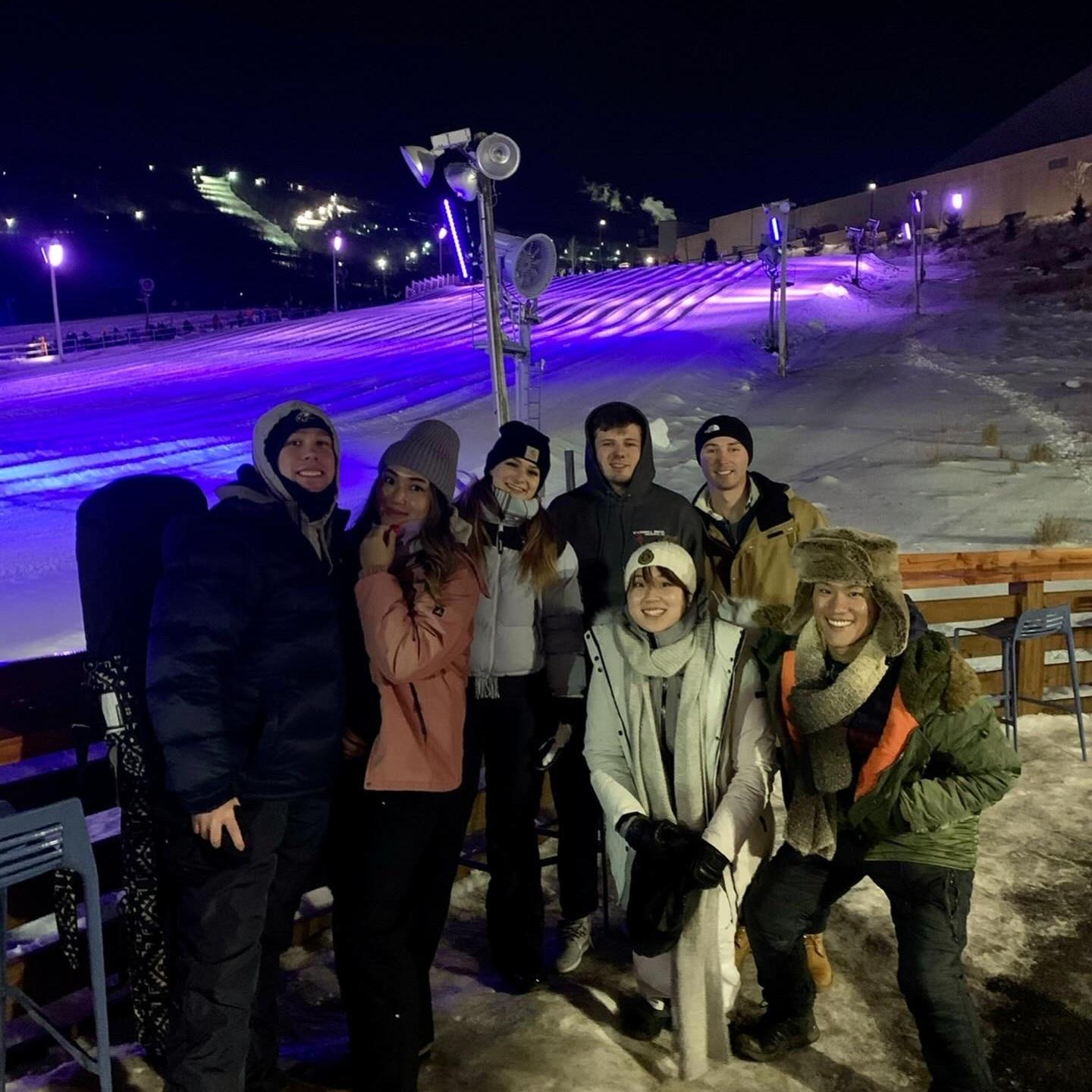 The group photo from the Poconos trip Zach and Jess met on. 2022