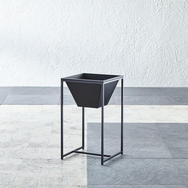 Astra Single Low Black Planter