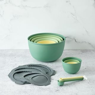Astrik 18-Piece Mega Measuring Set