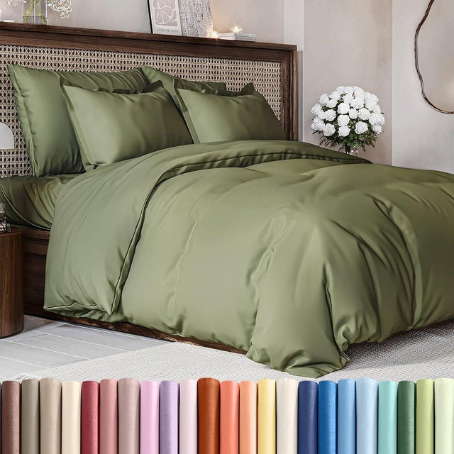 Duvet Cover Cal King Size Set - Extra Soft Cal King Size Duvet Cover 104 x 98 with 2 Pillow Shams - Hotel Luxury Easy Care and Fade Free w/Zipper Closures & Ties - Breathable Bedding Set (Sage Green)