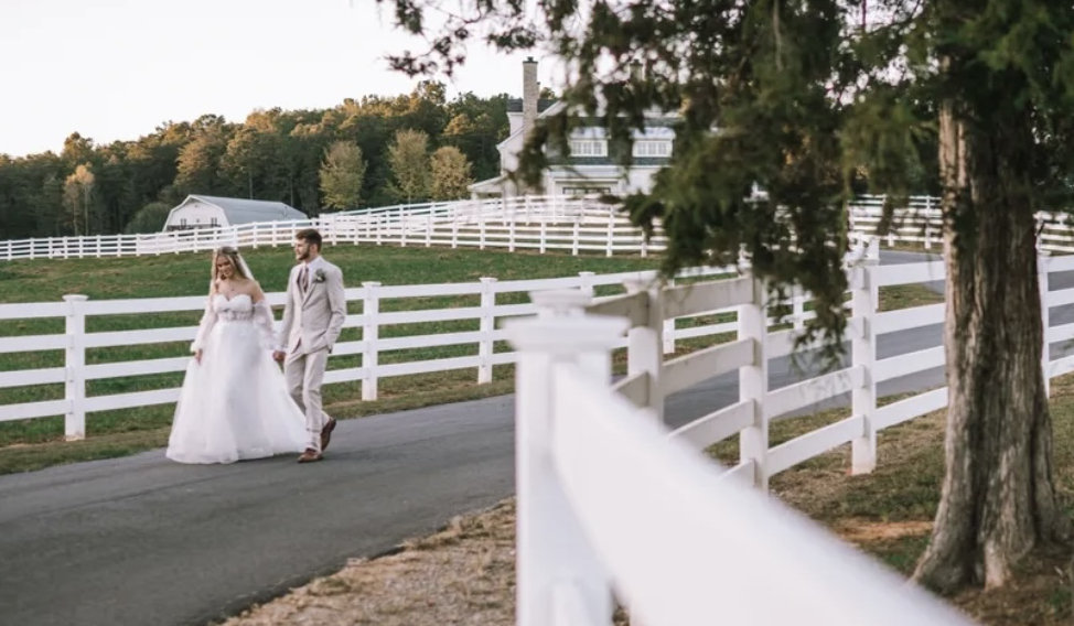 The Wedding Website of Julia Smith and Tristan Miller