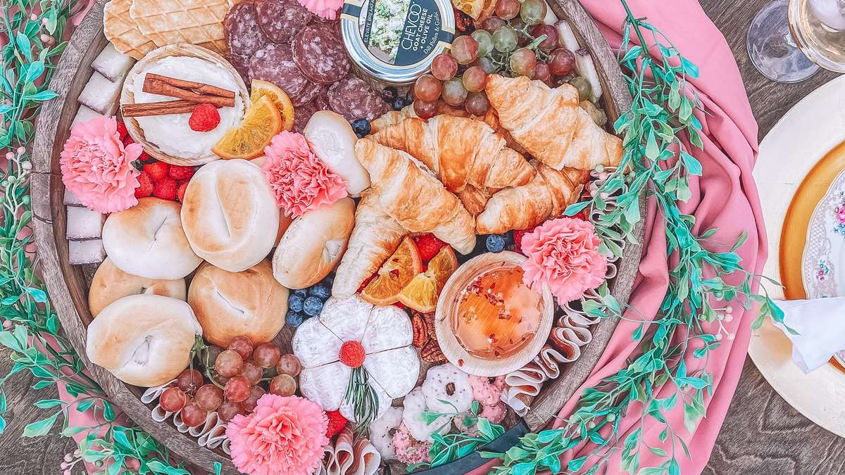 Graze & Gather, LLC | Wedding Caterers | Cost, Reviews & Photos | Zola
