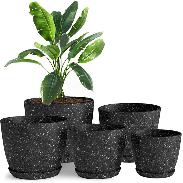 Utopia Home - Spotty Plant Pots Indoor with Drainage - 7/6.6/6/5.3/4.8 Inches Flower Pots - 5 Pack Plastic Planters - Ideal for Stocking Stuffers - (Speckled Black, Pack of 5)