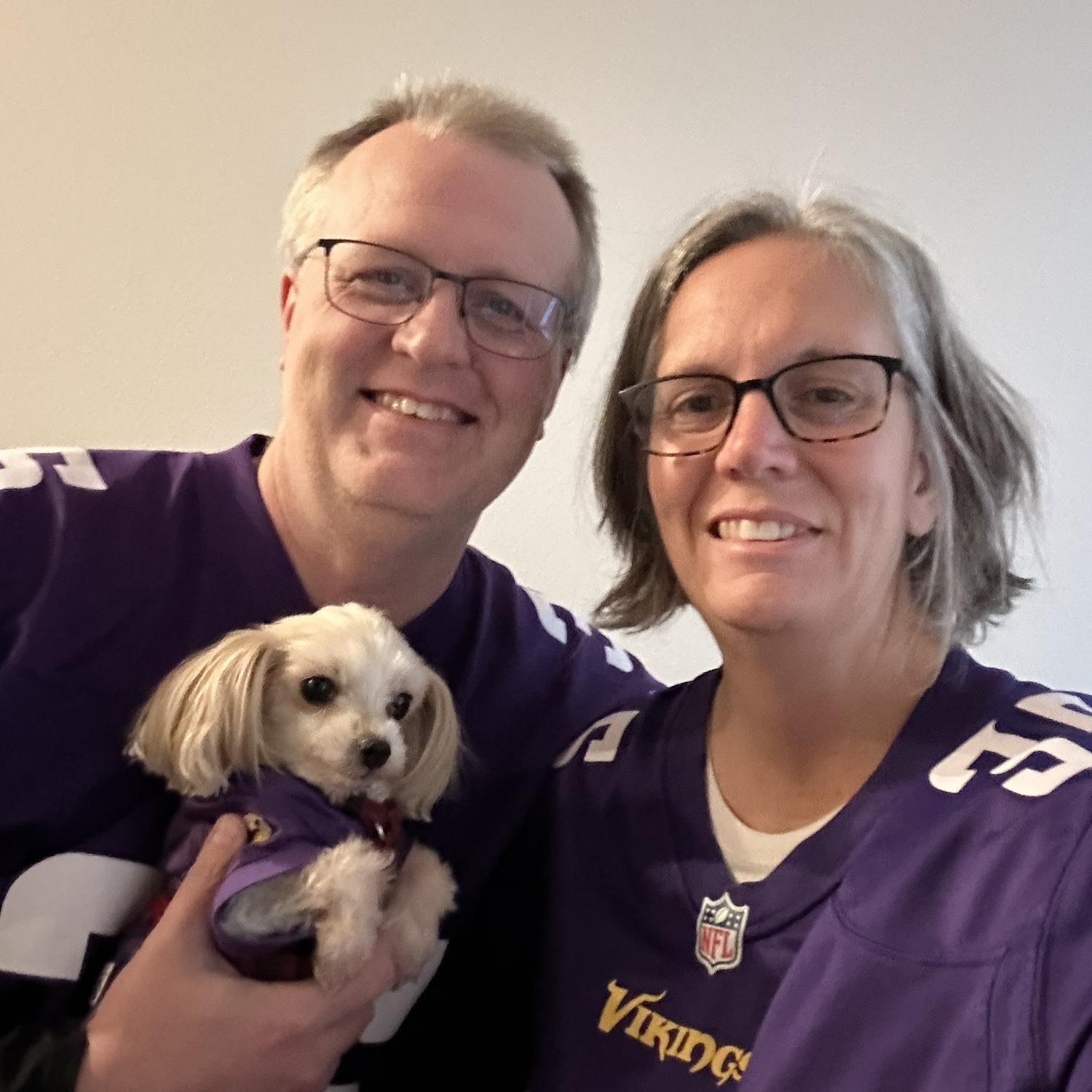 Even JoJo is a Vikings fan.