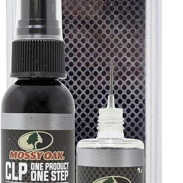Mossy Oak Gun Oil Combo Kit | Cleaner, Lubricant, & Protectant [CLP] | One-Step Gun Cleaner and Gun Oil Lubricant | 2oz. Fine Mist Pump Sprayer & 1 oz. Needle Oiler of CLP Gun Cleaner and Lubricant