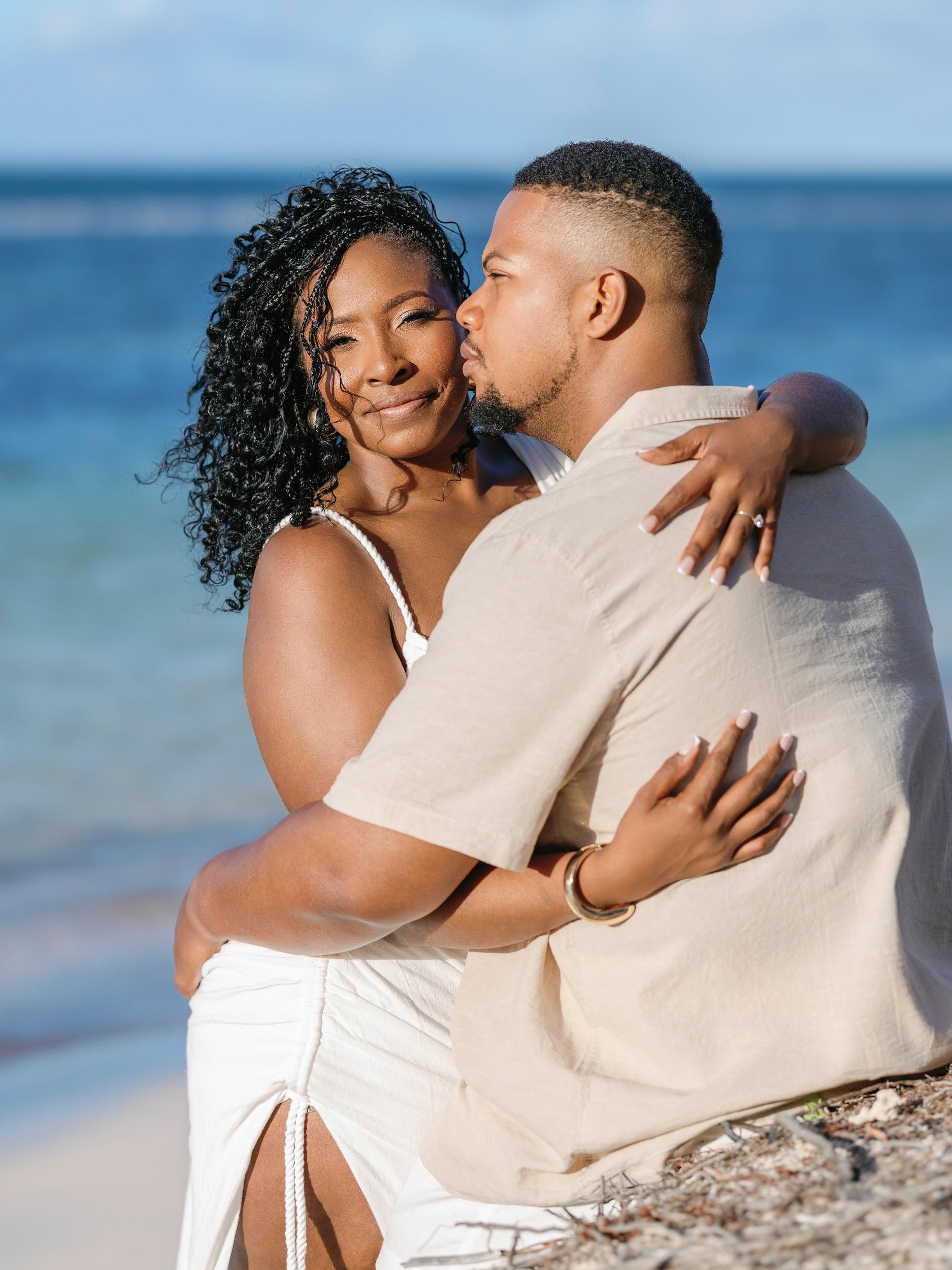 The Wedding Website of Danielle Senecharles and Dale Baker