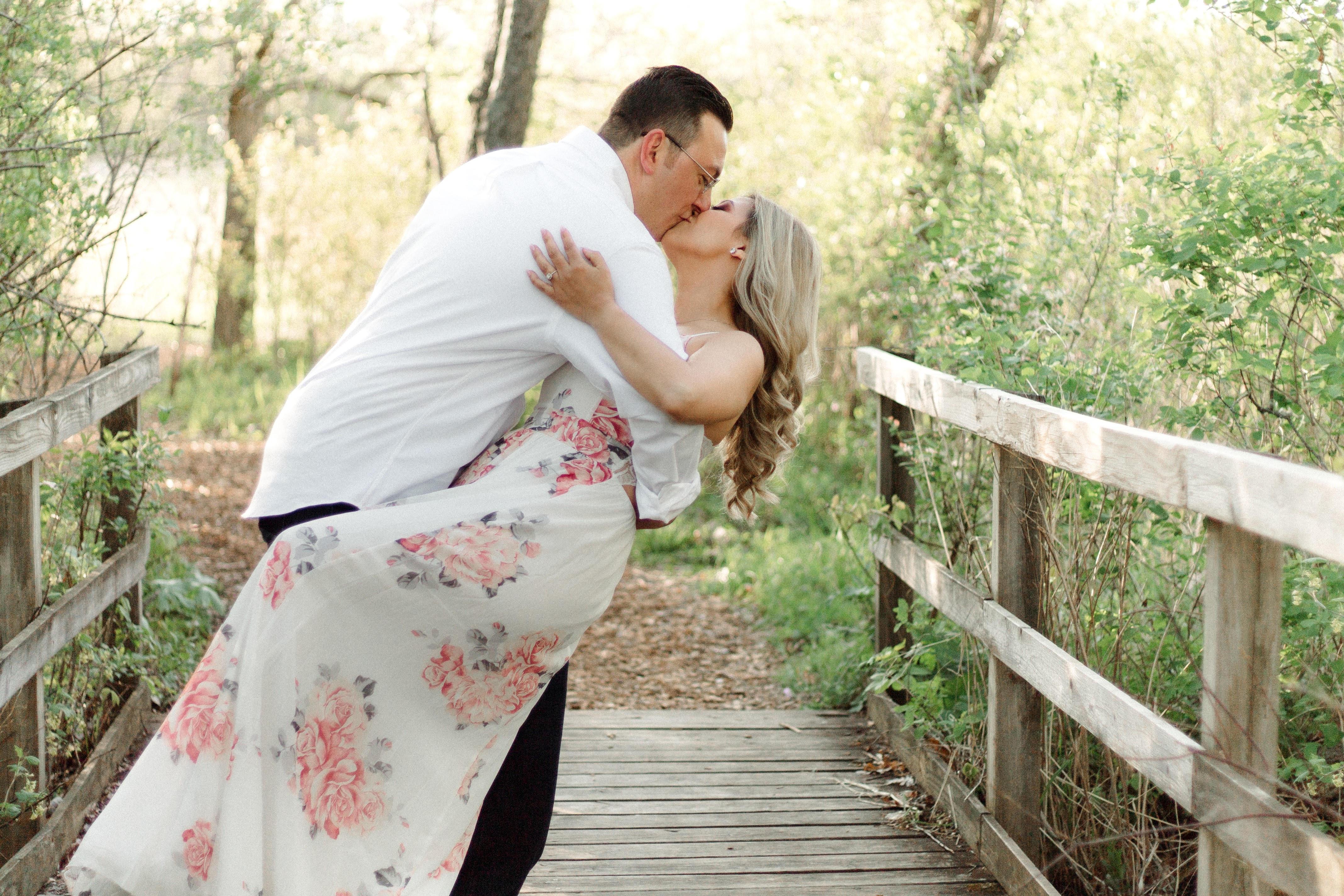 The Wedding Website of Esmeralda Benitez and Phillip Hellstrom