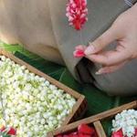 Flower Garland Weaving