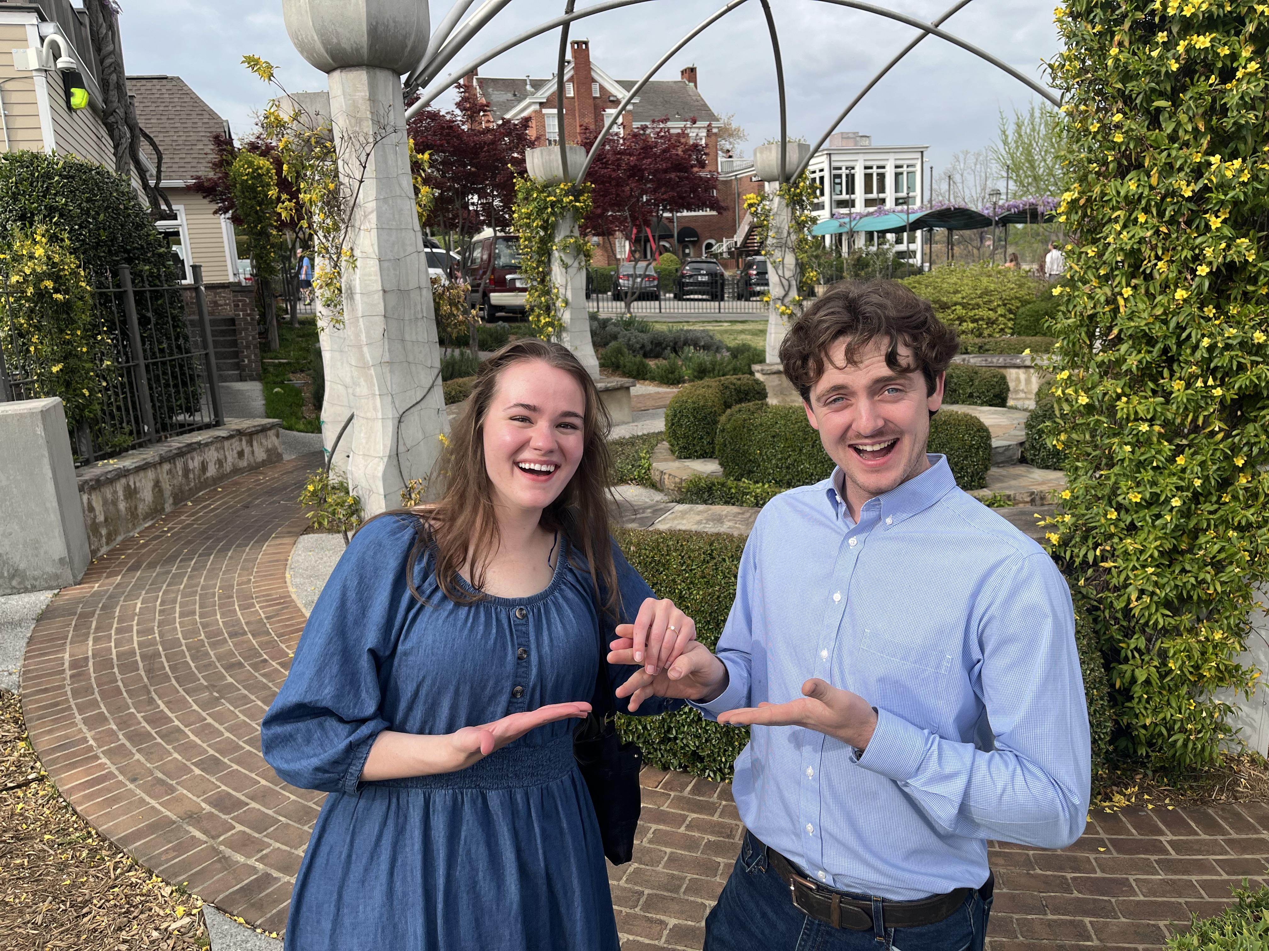 The Wedding Website of Victoria Cochran and Stone Anderson
