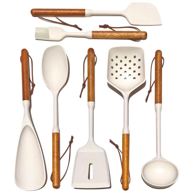 RFSCDI White Silicone Cooking Utensils Set, Kitchen Utensils Set 7 Pcs for cooking, Non-Toxic Spatula Set with Heat Resistant Wood Handles for Nonstick Cookware, (Cream White)