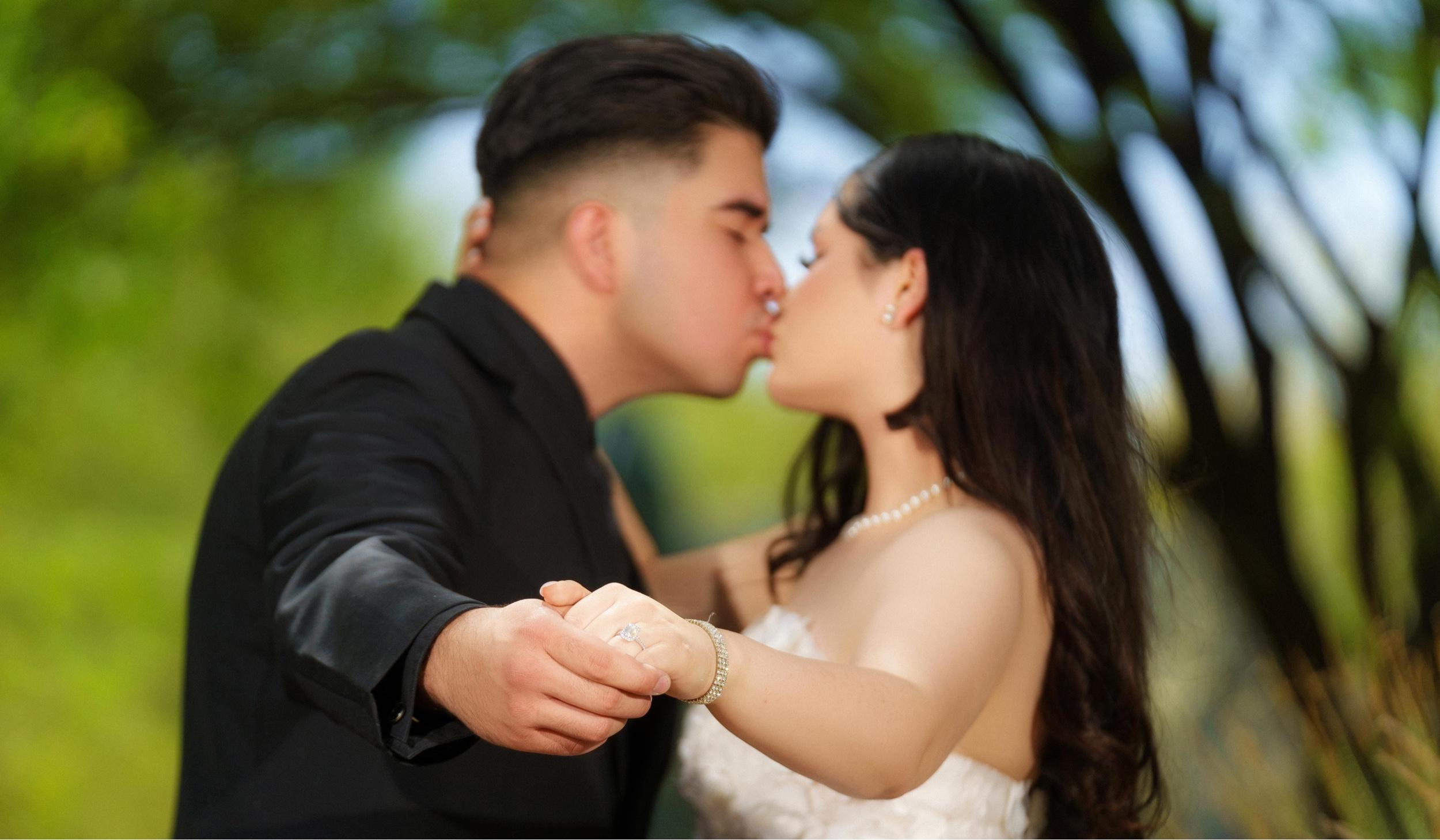 The Wedding Website of Nayeli Majalca and Luis Mendoza