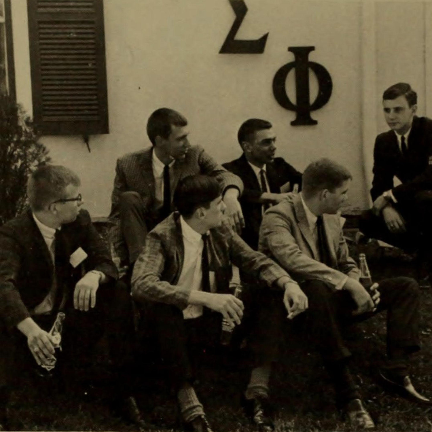 Fraternity brothers - 547 Front Yard