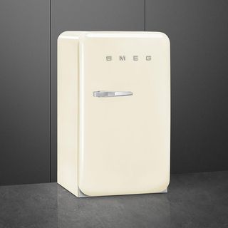 50's Retro-Style Mini Fridge with Freezer, Right Hinge