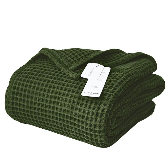 Viva Maison Premium Waffle Blanket Queen Size Green - Luxury, Pure 100% Turkish Cotton, Light and Airy Waffle Weave All-Season Quilt - Lux Decorative Bedspread (Dark Green, Queen 91" x 95" Inch)