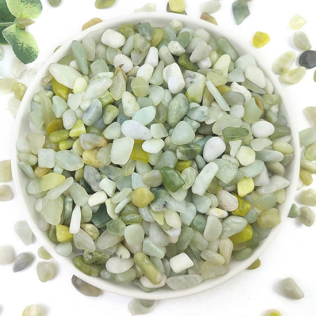 YISZM 10LB Succulent and Cactus Jade Pebbles, 3/8 Inch Natural Decorative Polished Stones, River Rocks for Indoor Plants, Vases, Planters and Outdoor Gardening