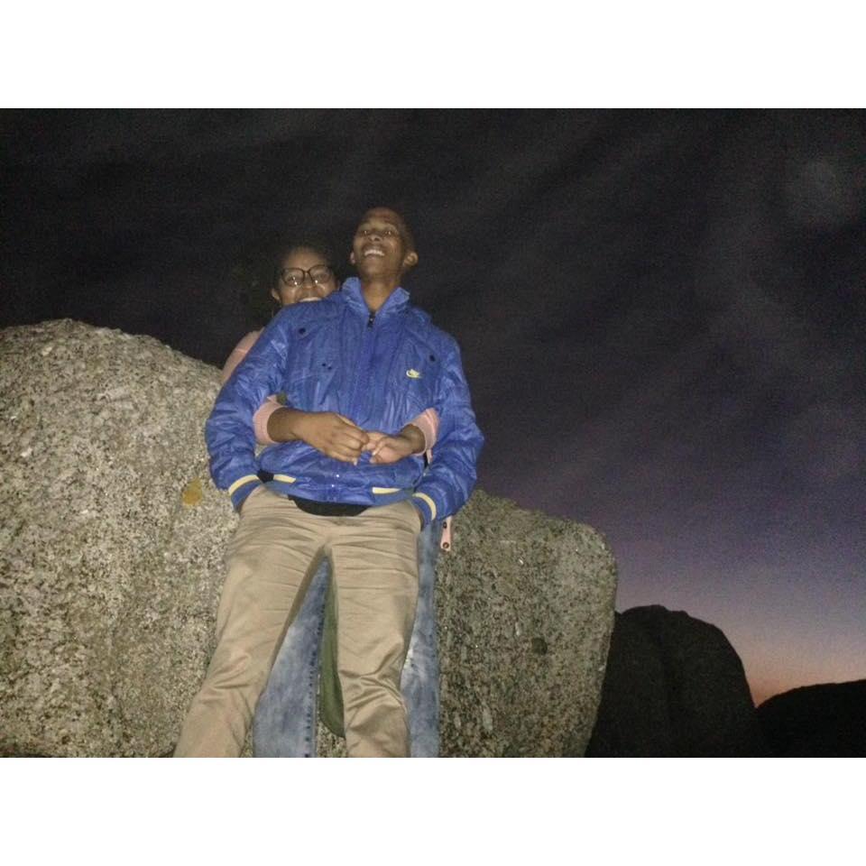 Right before a rat showed up on the rock behind us! EK!