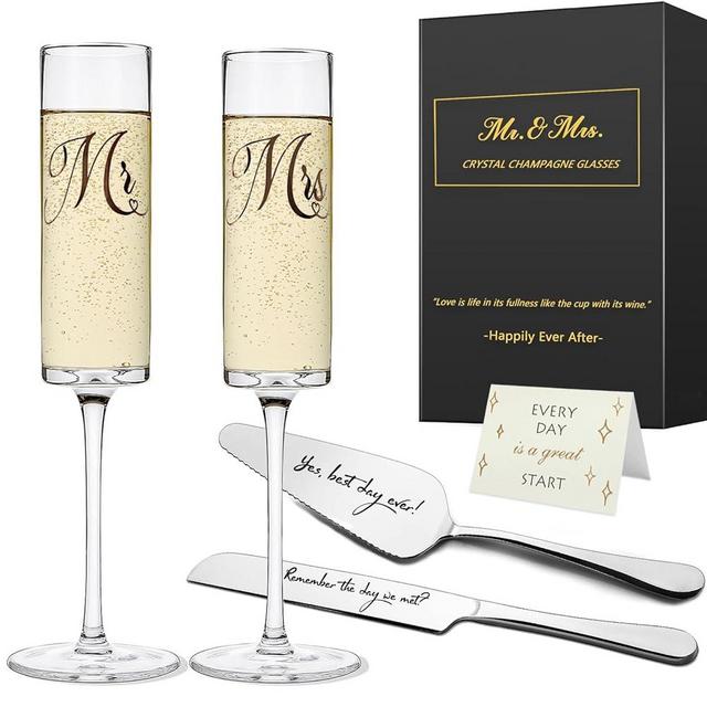 Yeegook Wedding Gifts for Bride and Groom, Mr and Mrs Champagne Flutes, Bridal Shower Gifts, Engagement Gift, Wedding Toasting Glasses with Cake Cutting Set for Wedding Anniversary Engagement