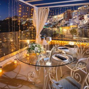 Dinner for 2 in Santorini