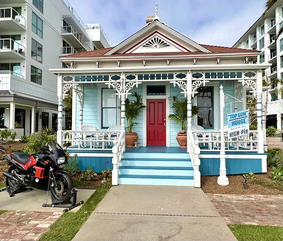 The Wedding Website of Madeleine Akil and Patrick Moniz