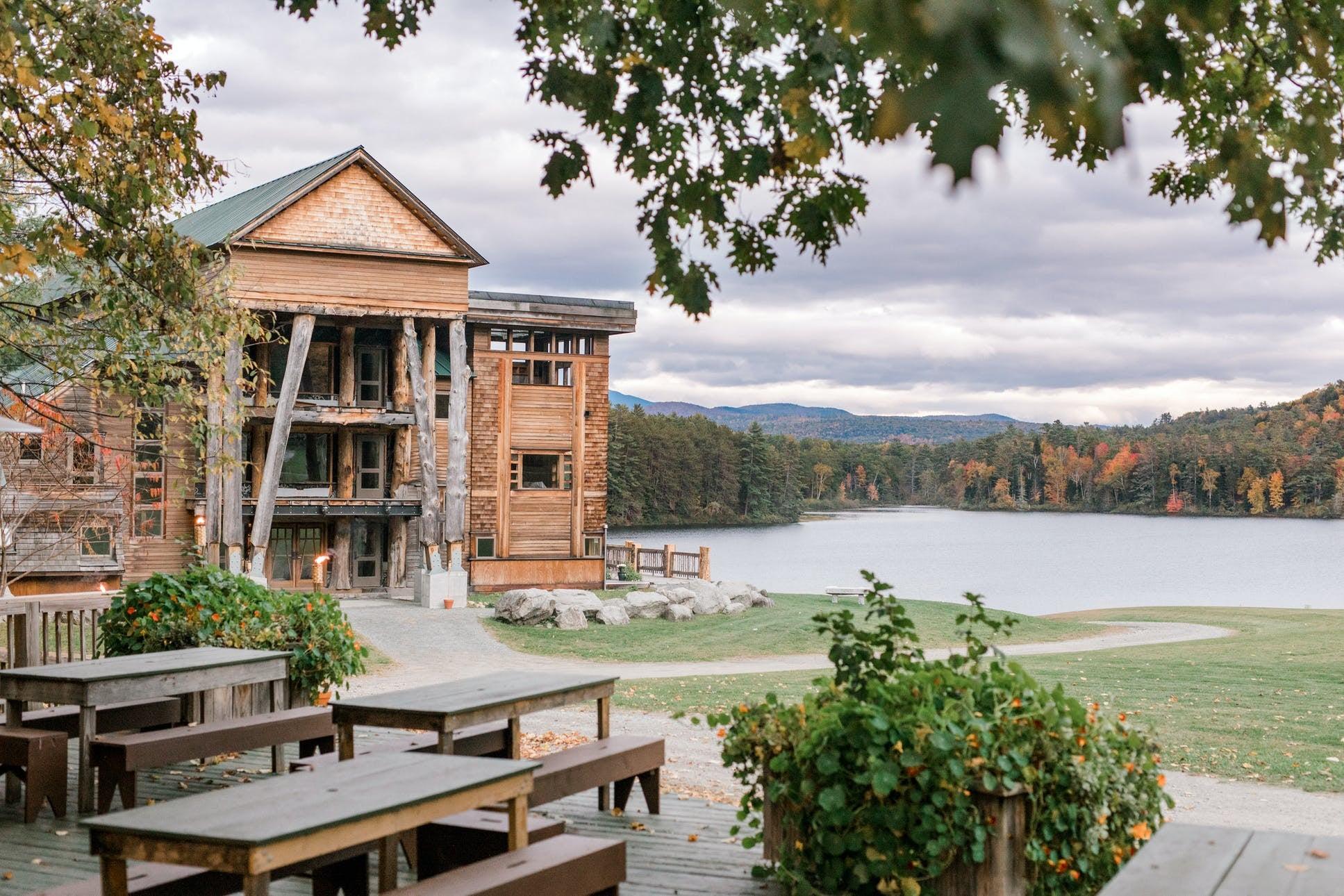 The Wedding Website of Derek Jensen and Lisa Jackson