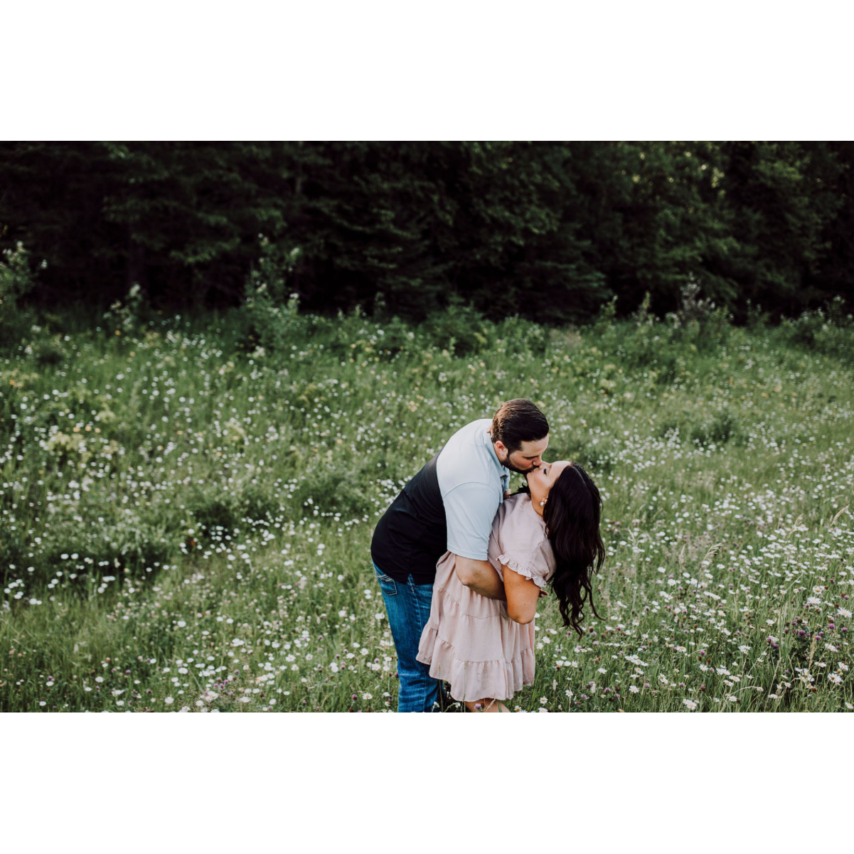 Engagement photos summer 2021.